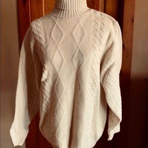 Virgin wool turtleneck sweater